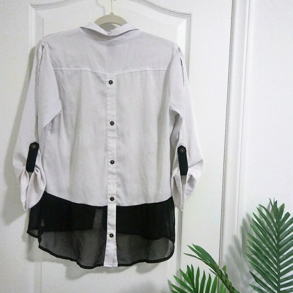 Bebe button up - Picture 3 of 4